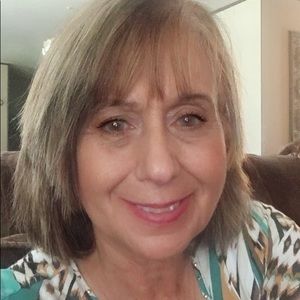 Meet your Posher, Joann